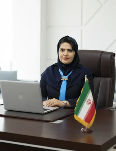 سرکارخانم آیدا احسان الهی،آموزگار ریاضی پایه چهارم و پنجم دبستان لقمان حکیم اصفهان