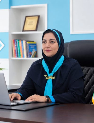 سرکار خانم فاطمه باقری،دبستان لقمان حکیم اصفهان